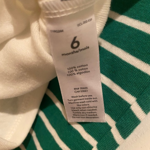 Carter’s Santa’s Little Helper 2 Piece Outfit, 6 months, Baby Christmas Outfit - Picture 12 of 12